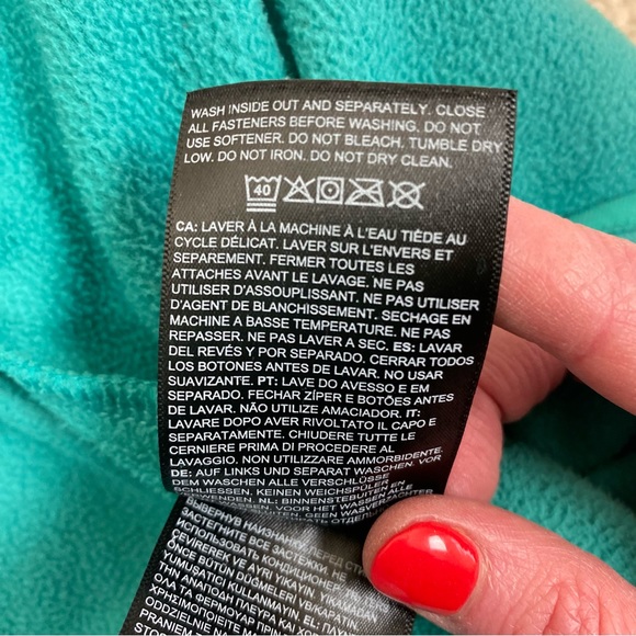 The North Face Teal Long-sleeve Quarter Zip Pullover Sweater/Jacket - Picture 9 of 9